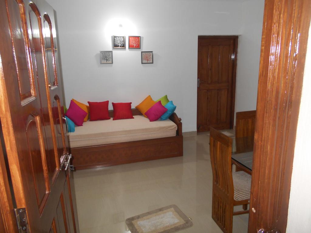 Esha Apartment Калангут Номер фото