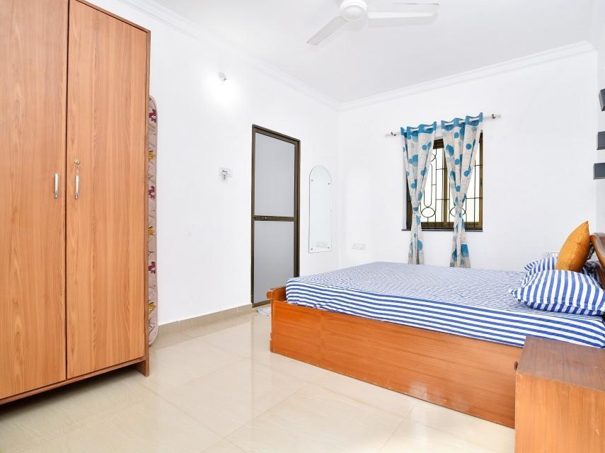 Esha Apartment Калангут Экстерьер фото