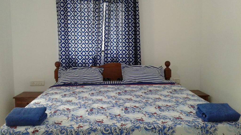 Esha Apartment Калангут Экстерьер фото